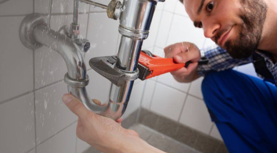 Professional same day plumber services in Dollar Bay, MI